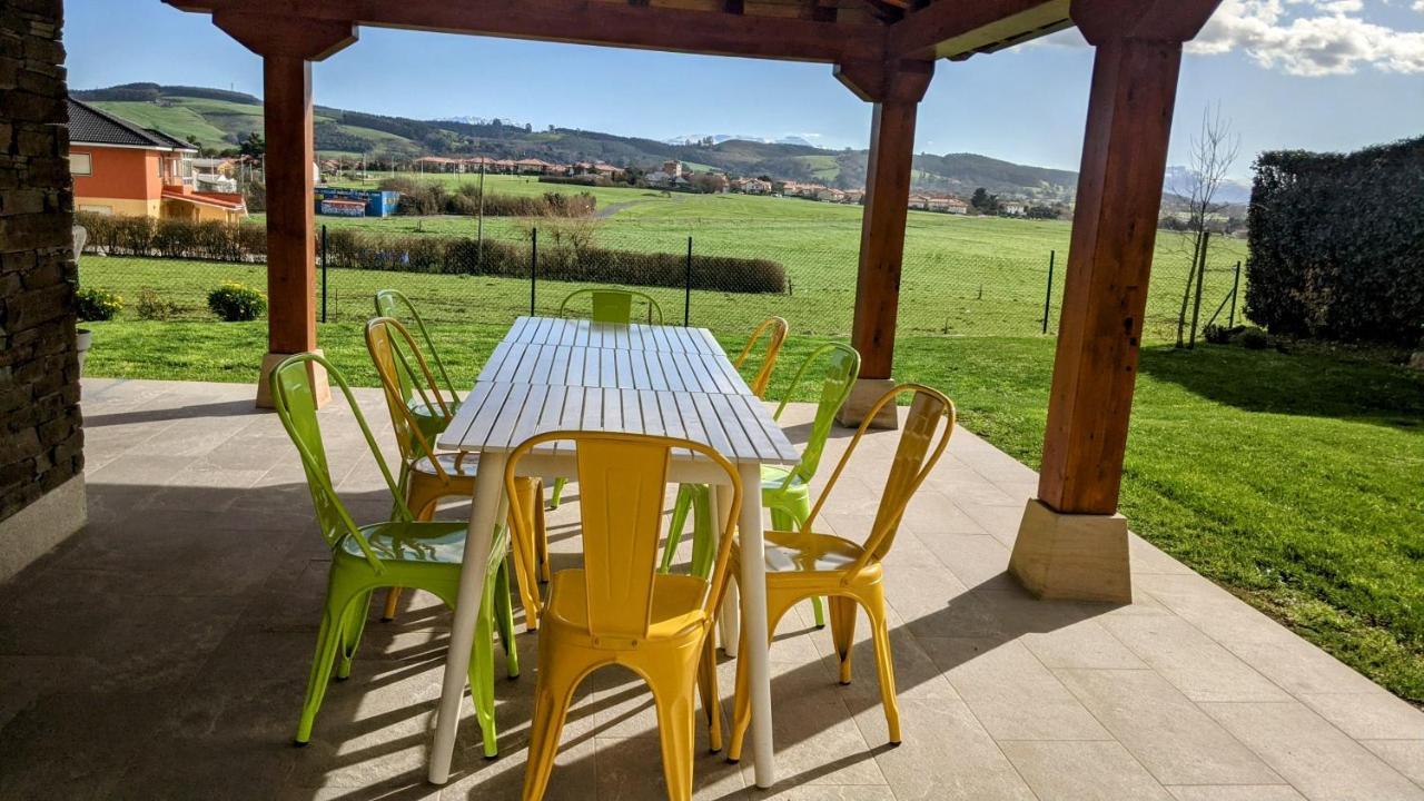 Chalet Galizano Junto A La Playa エクステリア 写真